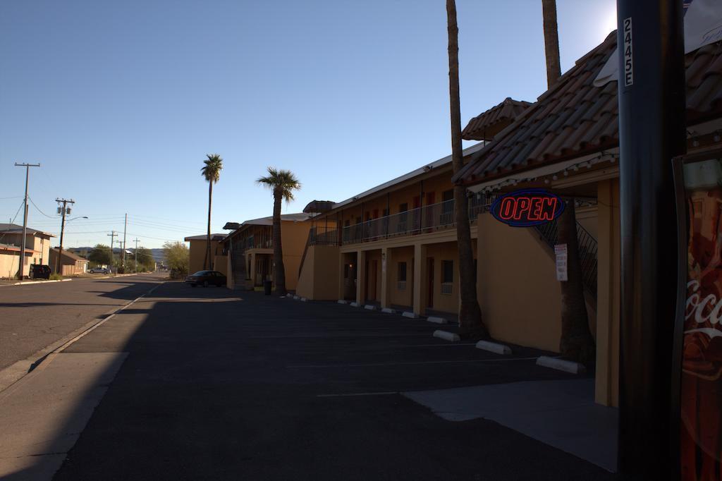 Payless Inn Phoenix Exterior foto